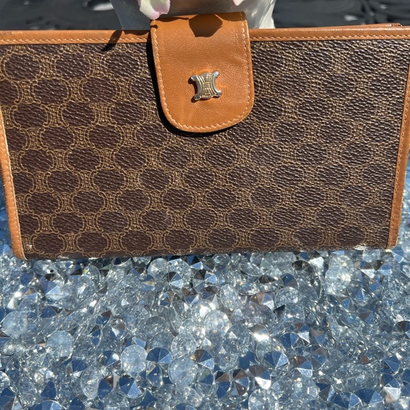 EUC CELINE MACADAM LONG WALLET - Picture 2 of 4